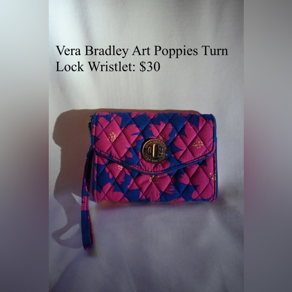 Very Bradley Art Poppies Turn Lock Wristlet